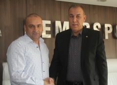 Demirspor'da 3. defa Mustafa Uğur devri