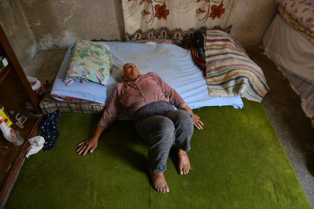 90 Yaşındaki Kadının Yaşlılık Maaşını Torunu Çaldı