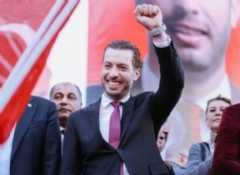  Ceyhan'da başkan Kadir Aydar oldu
