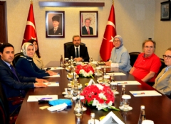 Adanada sağlık politikaları toplantısı