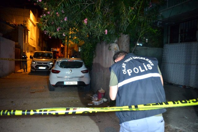 Adana'da silahlı saldırı: 2 yaralı
