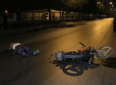  Adanada motosikletler çarpıştı