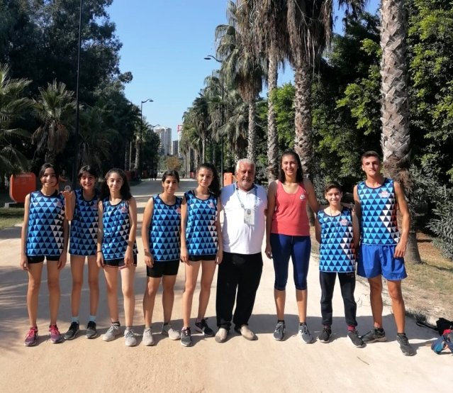 Yüreğir Belediyesi Atletizm Takımı Adana birincisi