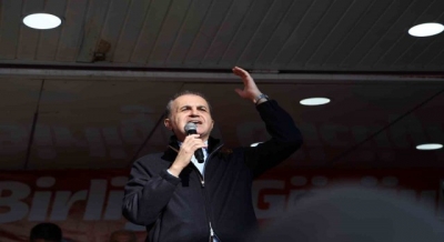 Ak Parti Genel Başkan Yardımcısı Ömer Çelik Kozan'daydı
