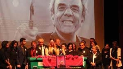 Türk sinemasının usta ismi Özgentürk, memleketinde toprağa verildi