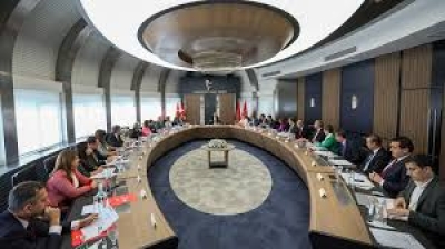 CHP  MYK ile toplanıyor