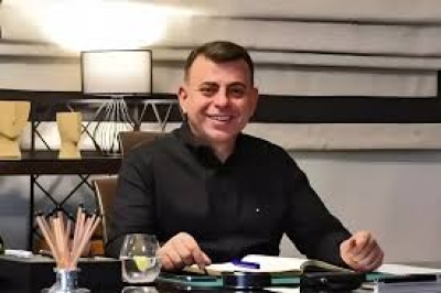 Ünlü iş insanı ofisinde ölü bulundu Ünlü iş insanı ofisinde ölü bulundu