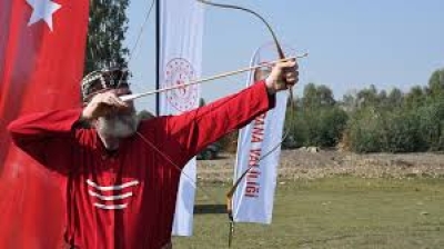 Adana'da Geleneksel Türk Okçuluk Federasyonu Kupası Başladı Adana'da Geleneksel Türk Okçuluk Federasyonu Kupası Başladı