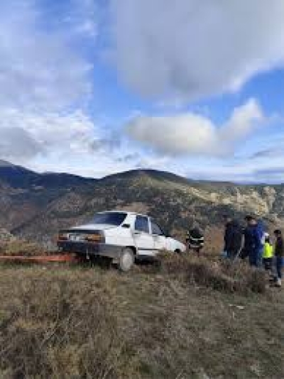 Feke'de Otomobil Kazasında Sürücü Hayatını Kaybetti Feke'de Otomobil Kazasında Sürücü Hayatını Kaybetti