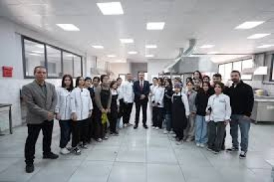 Bakan Tekin Adana'daydı