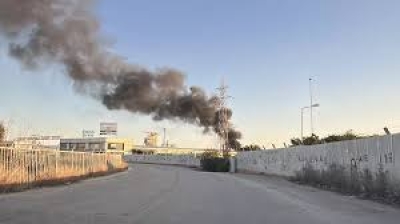 Adana'da Plastik İş Yerinde Yangın