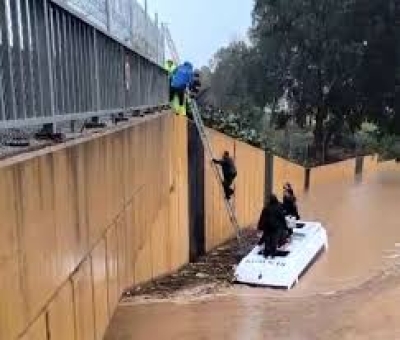 Yağışlar Sel Baskınlara Neden Oldu Yağışlar Sel Baskınlara Neden Oldu