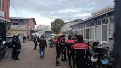 Adana'da Tabancalı Saldırı: 4 Yaralı