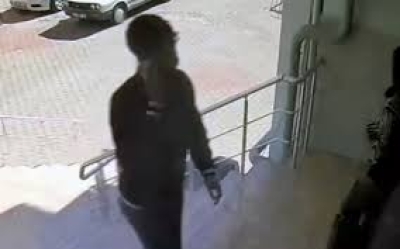 Adana'da Dolandırıcılık: Üç Kişi Tutuklandı Adana'da Dolandırıcılık: Üç Kişi Tutuklandı