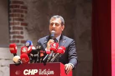 Adana'da CHP'den Yerel Medya Buluşmaları