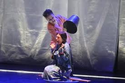 Adana'da Gürcü Tiyatrosu Adana'da Gürcü Tiyatrosu