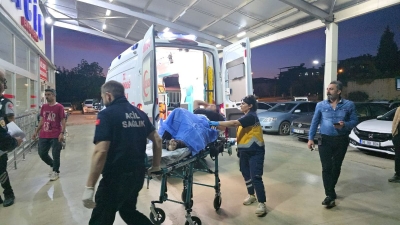 Baba tartıştığı kızını bıçakla yaraladı