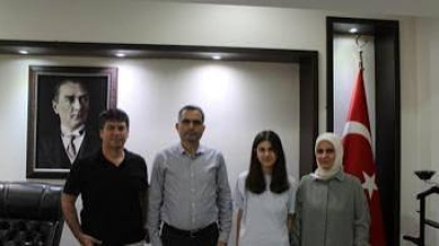 LGS şampiyonu Şevval'e ödül