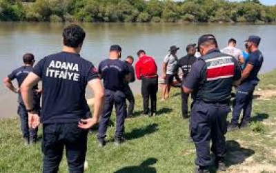 Ceyhan'da kaybolan balıkçı 3. günde bulundu Ceyhan'da kaybolan balıkçı 3. günde bulundu