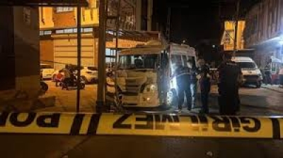Adana'da dolmuşa silahlı saldırı; sürücü öldü