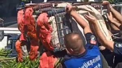 Zabıta Operasyonunda Meyve ve Sebzeler Zayi Oldu