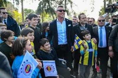 Sadettin Saran Adana'da Sadettin Saran Adana'da