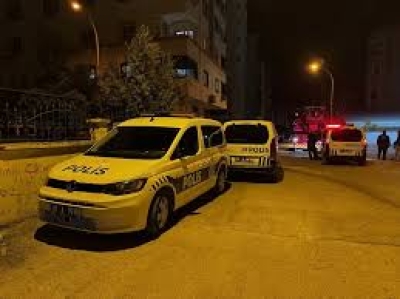 Kendisini ve Ailesini Yakacağını Söyledi