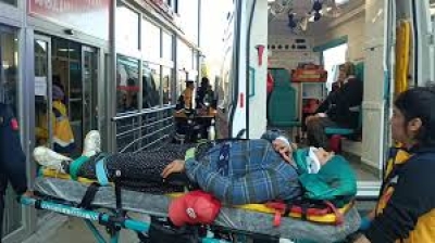 Tarım işçilerini taşıyan minibüs devrildi: 17 yaralı