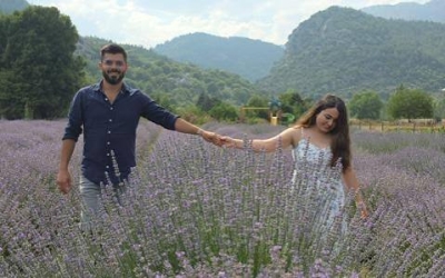 Feke'nin lavanta bahçeleri çekim platosuna dönüştü Feke'nin lavanta bahçeleri çekim platosuna dönüştü